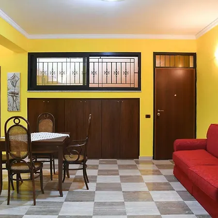 La Maison Des Voyageurs Apartment